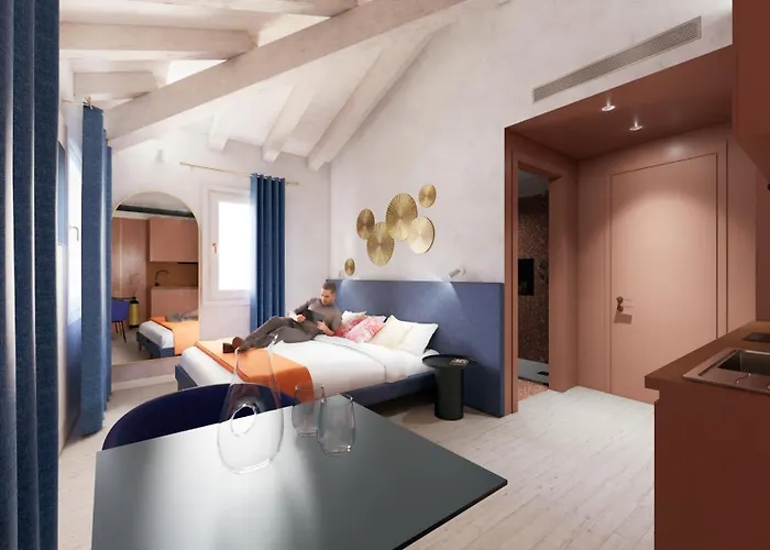 Michelangelo House, Your Personal 아파트